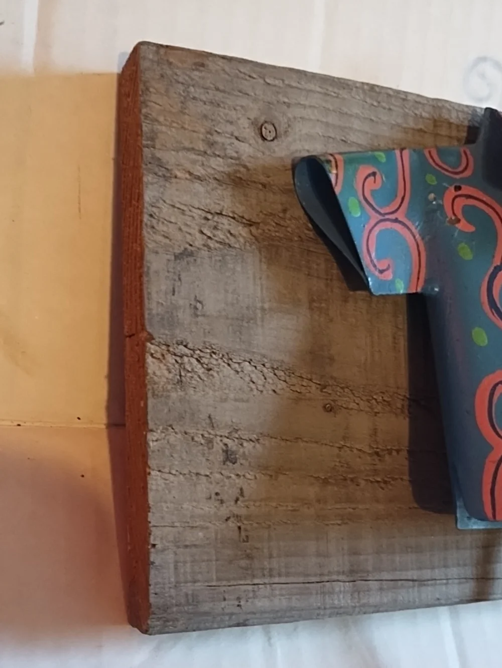 N/A decorative wall
